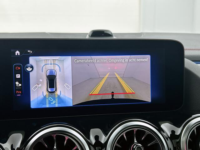 Mercedes-Benz EQA 250+ Business Solution AMG 71 kWh | Nightpakket | Trekhaak | Head-up display | 360° camera | Burmester Sound systeem | Smartphone integratie | Panoramaschuifdak | Augmented Reality navigatie | Memorypakket |