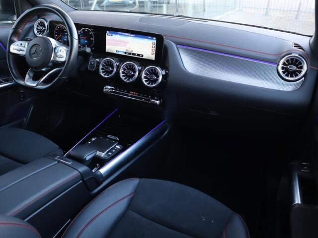 Mercedes-Benz EQA 250 AMG line