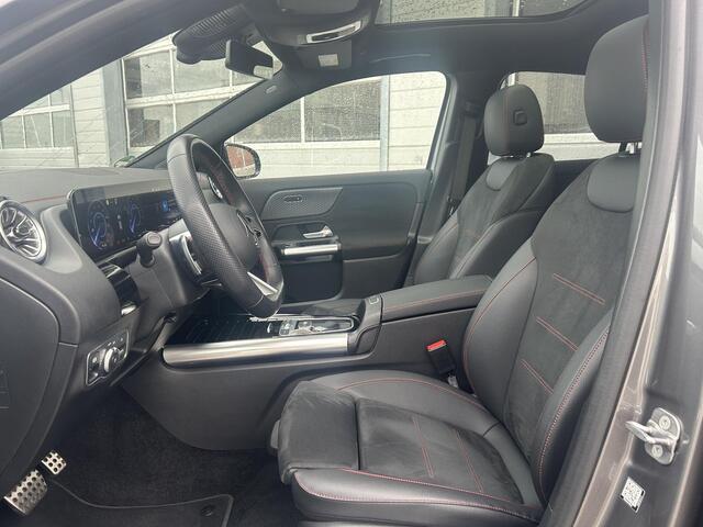 Mercedes-Benz EQA 250+ AMG | Night Pakket | Panoramadak | 360° Camera | DISTRONIC afstandsassistent | Dodehoekassistent | Apple CarPlay | Android Auto | Advanced Sound System | Sfeerverlichting | Stoelverwarming | Elektrische Achterklep
