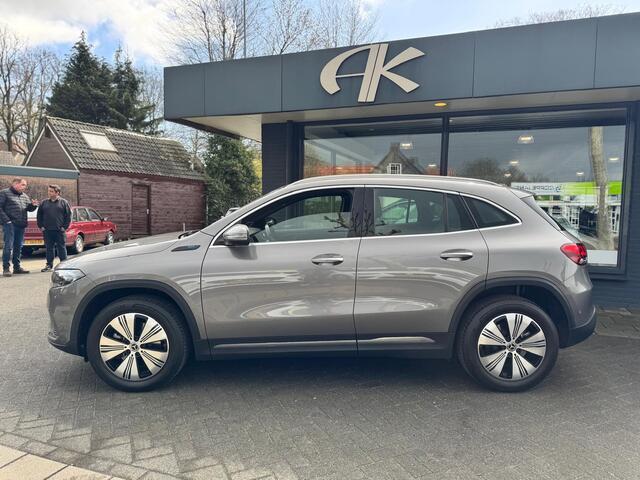 Mercedes-Benz EQA 250 Business Solution Luxury 67 kWh