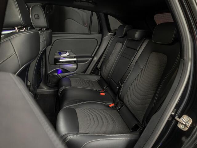 Mercedes-Benz EQA 250+ Business Line LIMITED 71 kWh Panorama dak