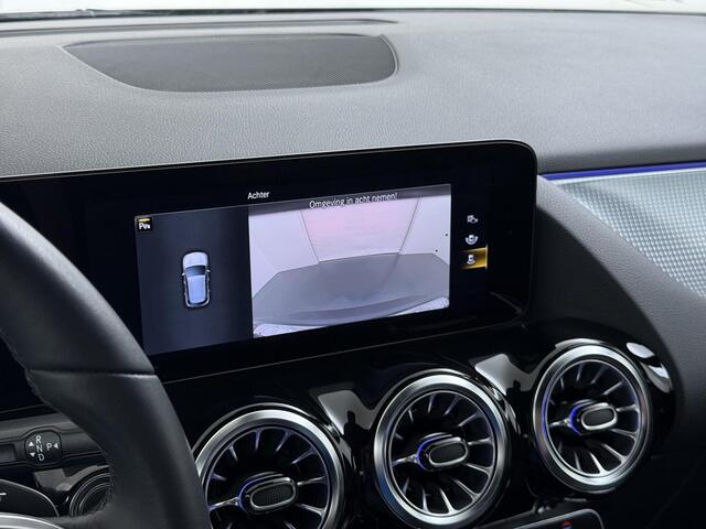 Mercedes-Benz EQA 250+ Luxury Line 71 kWh VAN: 35.900,- VOOR: 32.877,- UW LENTEVOORDEEL: 3.023,- | RIJKLAARPRIJS incl. 12mnd BOVAG