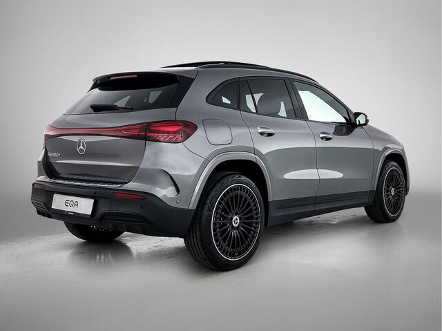 Mercedes-Benz EQA 250+ Business Solution AMG 71 kWh | Nightpakket | GUARD 360° Plus | Trekhaak | Smartphone integratie | Panoramaschuifdak | Stuurwielpaddles | Sfeerverlichting |