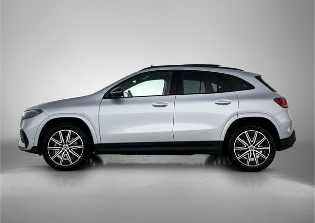 Mercedes-Benz EQA 250+ Business Solution AMG 71 kWh | Nightpakket | Trekhaak | DISTRONIC | Smartphone integratie | Panoramaschuifdak | Stuurwielpaddles gegalvaniseerd | 360° camera | Burmester Surround Sound |