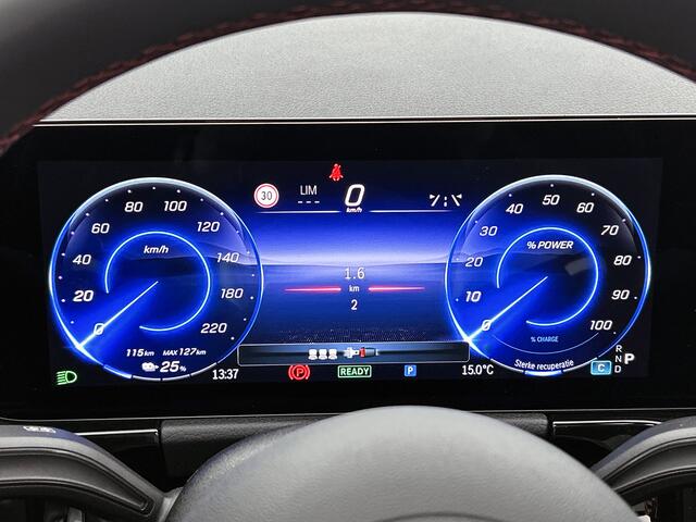 Mercedes-Benz EQA 250+ Business Solution AMG 71 kWh | Nightpakket | Trekhaak | DISTRONIC | Smartphone integratie | Panoramaschuifdak | Stuurwielpaddles gegalvaniseerd | 360° camera | Burmester Surround Sound |