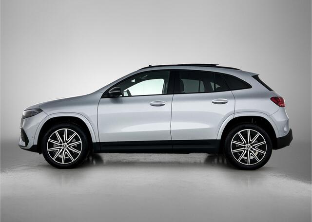 Mercedes-Benz EQA 250+ Business Solution AMG 71 kWh | Nightpakket | Premium pakket | Smartphone integratie | Panoramaschuifdak | Stuurwielpaddles gegalvaniseerd | Sfeerverlichting | Sierdeel van achteren verlicht |