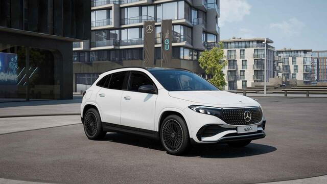 Mercedes-Benz EQA 250+ Business Solution AMG 71 kWh | Panoramaschuifdak | Burmester | 360°-camera | Head-up display |