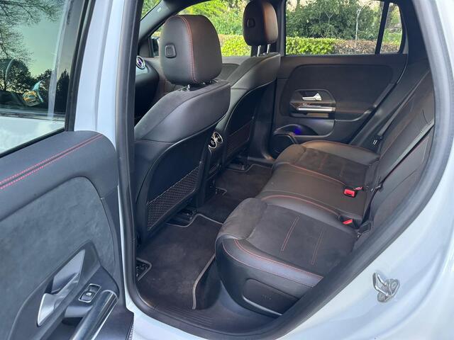 Mercedes-Benz EQA 250 Business Solution AMG 67kWh SOH 94,6% Acarplay/Navi/Camera/Fabrieksgarantie