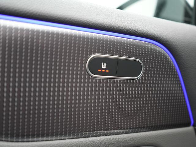 Mercedes-Benz EQA 250+ Business Line 71 kWh LONG RANGE 191pk Dealer O.H. | MBUX Widescreen Navi | Camera | Sfeerverlichting | 18"L.M | Sportstoelen Verwarmd | Apple Carplay | Cruise Control | Navigatie | DAB |