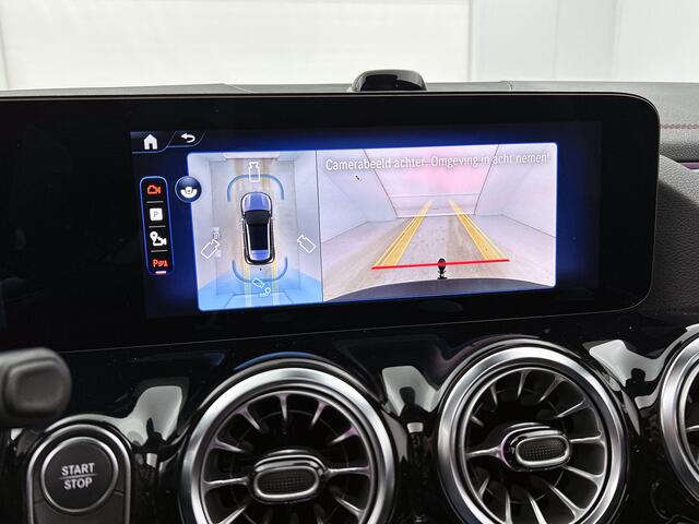 Mercedes-Benz EQA 250+ Business Solution AMG 71 kWh | Nightpakket | Premium pakket | Trekhaak | Panoramaschuifdak | Head-up display | Burmester Surround systeem | Smartphone integratie | 360° camera | Sierdelen in Star Pattern | Sfeerverlichting |