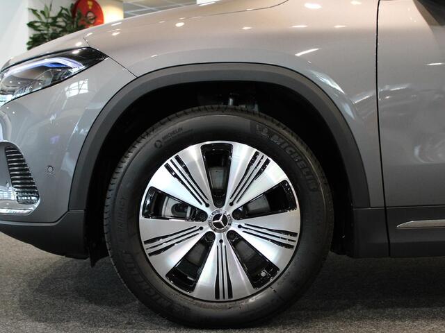 Mercedes-Benz EQA 350 4MATIC AMG Line 67 kWh