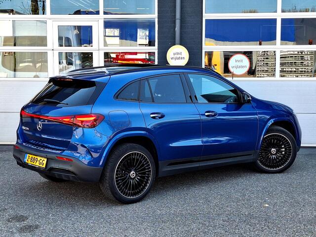 Mercedes-Benz EQA 250+ AMG Line | Nightpakket | Panoramadak | Achteruitrijcamera | Stoelverwarming | Sfeerverlichting | Dodehoekassistentie | Advanced Sound System | Keyless-GO | Elektrische achterklep