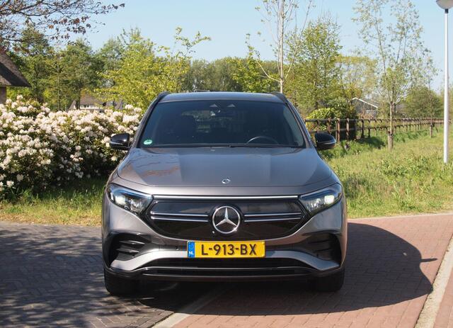 Mercedes-Benz EQA 250 Business Solution AMG 67 kWh | Camera | Sfeerverlichting |