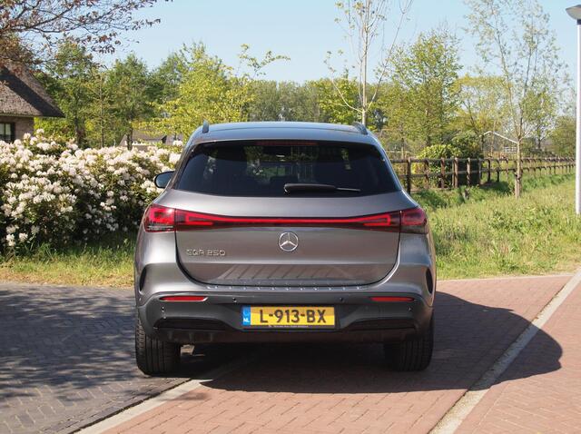 Mercedes-Benz EQA 250 Business Solution AMG 67 kWh | Camera | Sfeerverlichting |