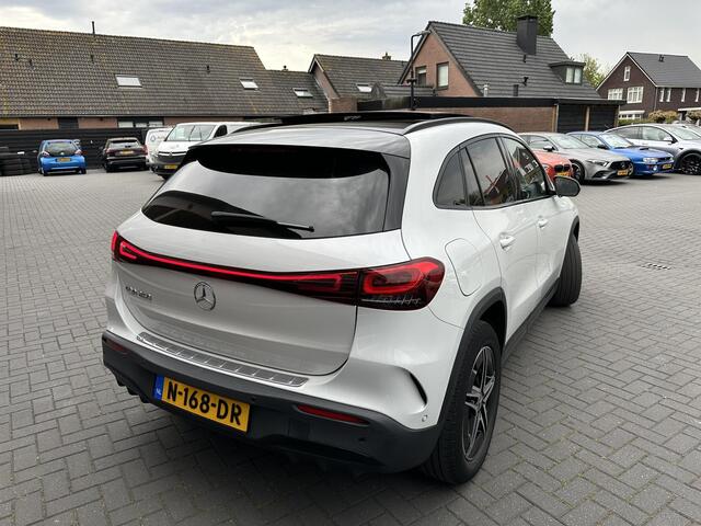 Mercedes-Benz EQA 250 Business Solution AMG 67 kWh | Panoramadak | Sfeerverlichting | Apple Carplay |