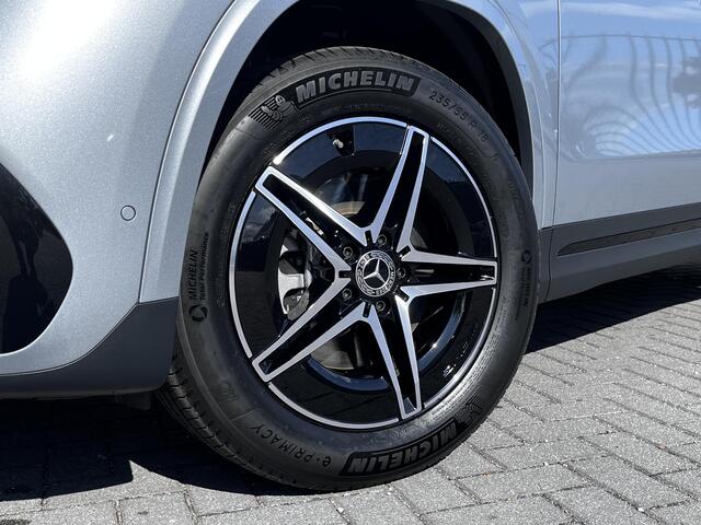 Mercedes-Benz EQA 250+ AMG | Night Pakket | Panoramadak | Trekhaak | Dodehoekassistent | Apple CarPlay | Android Auto | Advanced Sound System | Stoelverwarming | Sfeerverlichting | Parkeersensoren | Achteruitrijcamera | Elektrische Achterklep