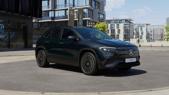 Mercedes-Benz EQA 350 4MATIC AMG Line 67 kWh | Panoramadak | Headup | Memory | Lederen bekleding | 20" lichtmetalen velgen | Adaptief demping systeem | 360 graden camera |