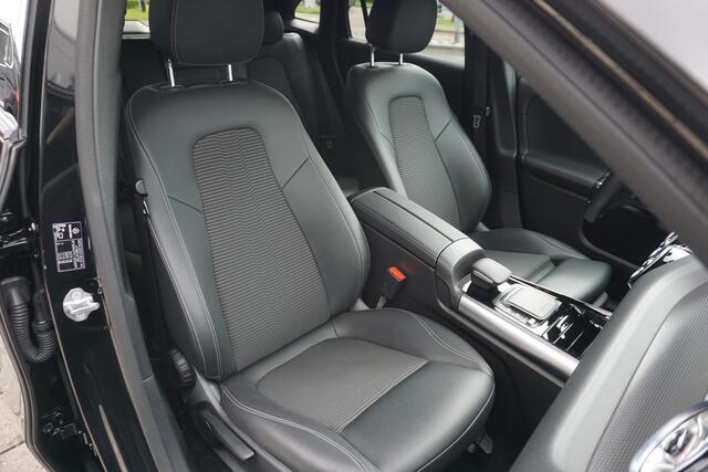 Mercedes-Benz EQA 250 67 kWh