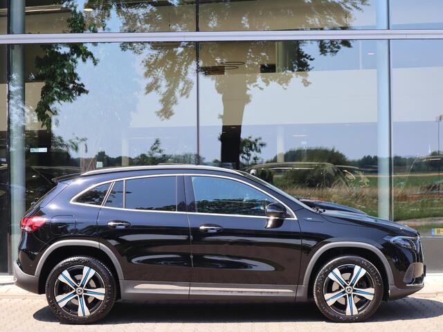 Mercedes-Benz EQA 250 Business Solution Luxury 67 kWh