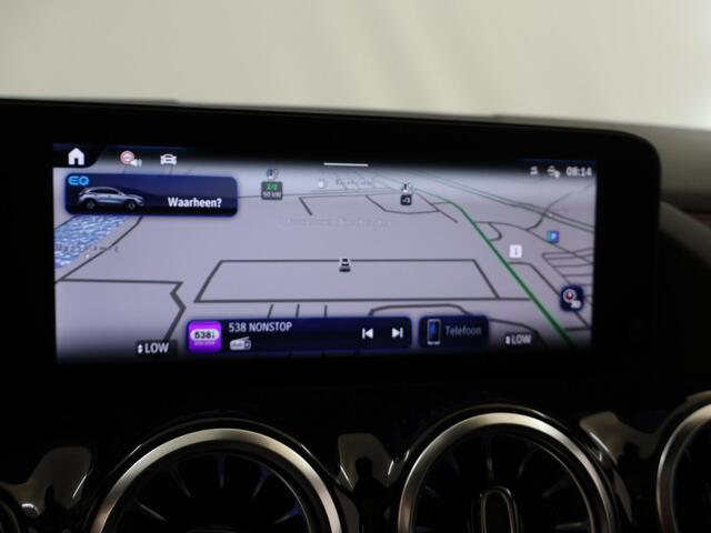 Mercedes-Benz EQA 250+ Business Solution Luxury 71 kWh | Panoramaschuifdak | Rijassistentie pakket | Achteruitrijcamera | Stoelverwarming | Dodehoekassistent |