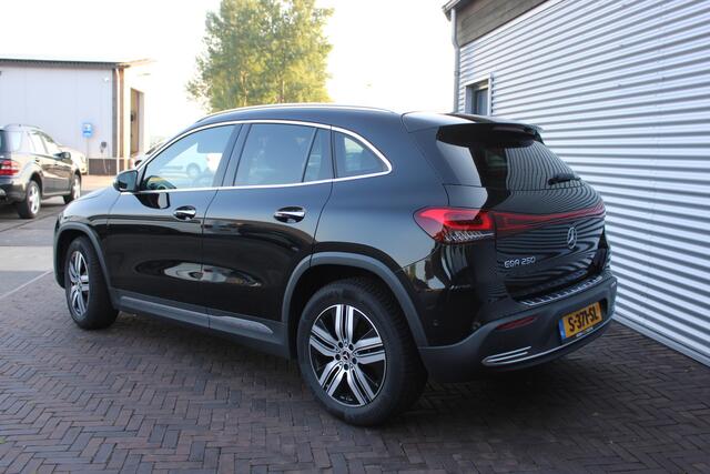 Mercedes-Benz EQA 250 Luxury Line 67 kWh
