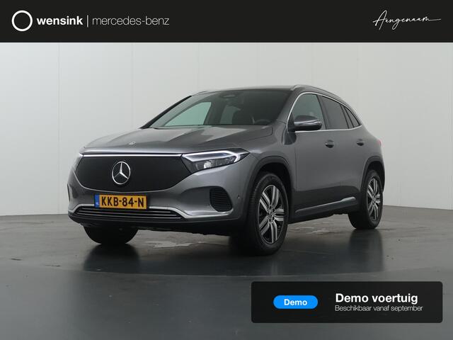 Mercedes-Benz EQA 250+ Business Solution Luxury 71 kWh | Panoramaschuifdak | Rijassistentiepakket | Winter pakket | Burmester | Achteruitrijcamera | Dodehoekassistent |