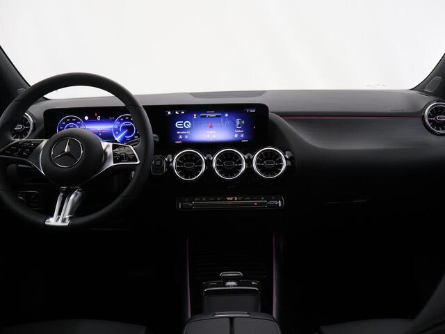 Mercedes-Benz EQA 250+ Business Solution Luxury 71 kWh | Panoramaschuifdak | Achteruitrijcamera | Stoelverwarming | Dodehoekassistent |