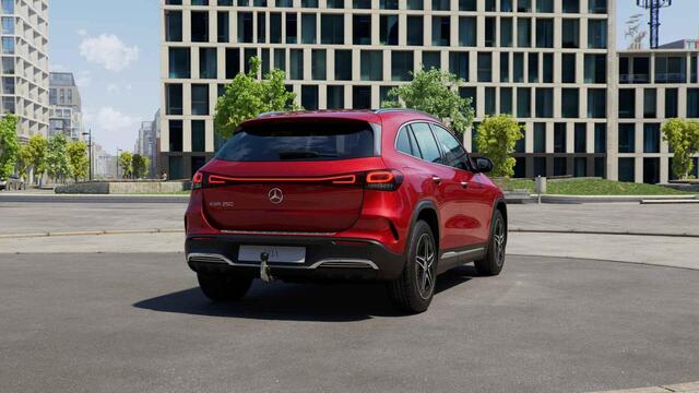 Mercedes-Benz EQA 250 AMG Line 67 kWh | Panoramadak | Trekhaak | Stoelverwarming | Sfeerverlichting | Parkeercamera |