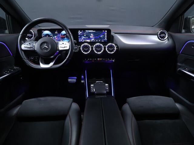 Mercedes-Benz EQA 250 Business Solution AMG 67 kWh [ADAPTIVE CRUISE, APPLE CARPLAY, ANDROID, STOELVERWARMING, CAMERA, LED, PDC V+A, NAVIGATIE, CLIMATE, DIGITAL DASH, ELEKTRISCHE ACHTERKLEP, KEYLESS START, DODEHOEKASSISTENT, AMG, NIEUWSTAAT]