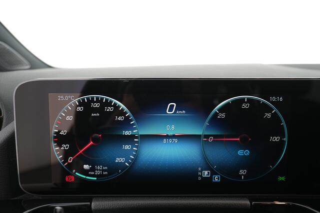Mercedes-Benz EQA 250 Progressive 67 kWh Ledkoplampen | Sfeerverlichting | Parkeerpakket met achteruitrijcamera | Dakhemel stof zwart. Inclusief 24 maanden MB Certified garantie voor Europa.