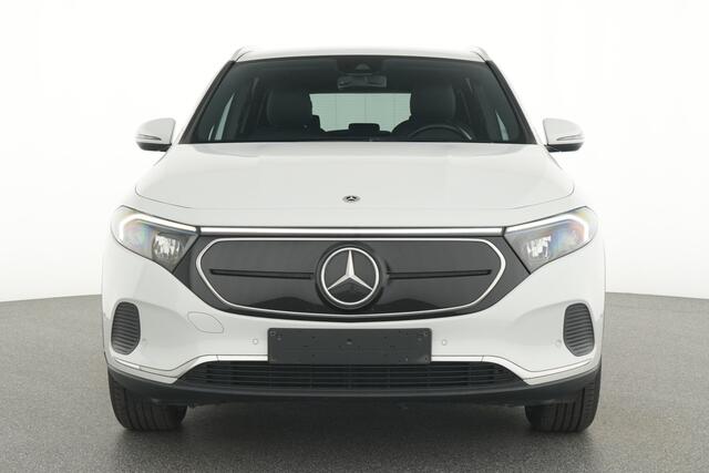 Mercedes-Benz EQA 250 Progressive 67 kWh Ledkoplampen | Sfeerverlichting | Parkeerpakket met achteruitrijcamera | Dakhemel stof zwart. Inclusief 24 maanden MB Certified garantie voor Europa.