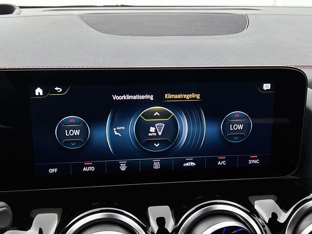 Mercedes-Benz EQA 250 AMG Line 67 kWh | Alarm | Sfeerverlichting | Dode Hoek Ass | CarPlay | Augmented Reality | DAB | Inclusief 24 maanden Mercedes-Benz Certified garantie voor Europa.