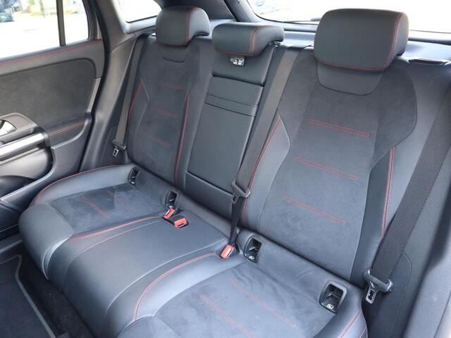 Mercedes-Benz EQA 250 Business Solution AMG 67 kWh