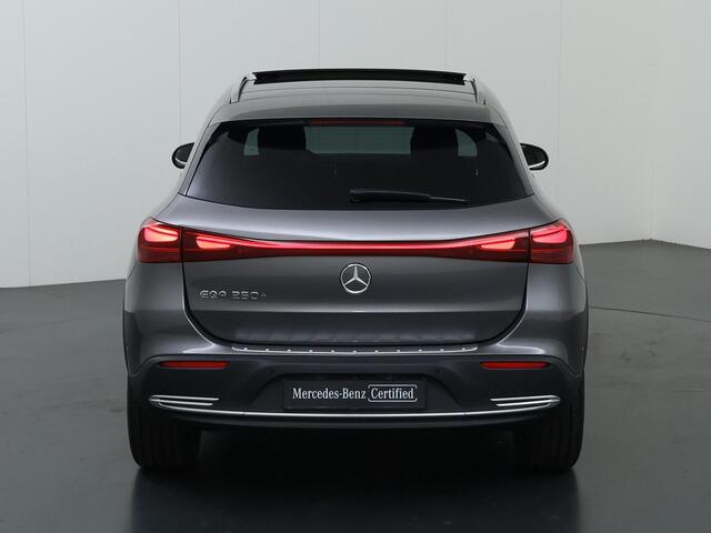 Mercedes-Benz EQA 250+ Business Solution Luxury 71 kWh | Panoramaschuifdak | Achteruitrijcamera | Stoelverwarming | Dodehoekassistent |