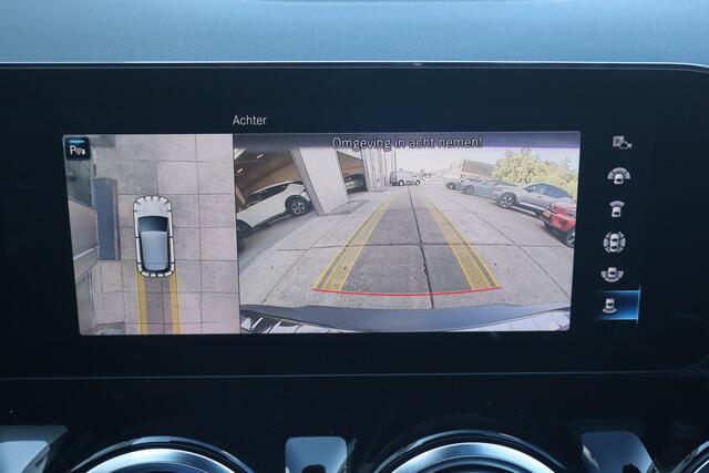 Mercedes-Benz EQA 250 Business Solution Luxury 67 kWh - NL- Auto!! Pano I 360 Camera I HUD