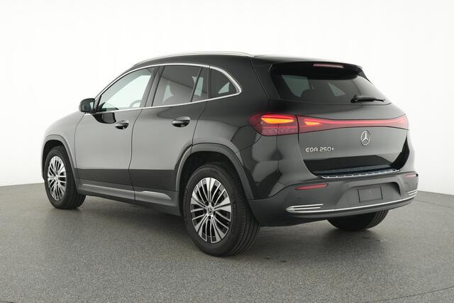 Mercedes-Benz EQA 250+ Business Line 71 kWh Ledkoplampen | Sfeerverlichting | Achteruitrijcamera | Stoelverwarming. Inclusief 24 maanden MB Certified garantie voor Europa.