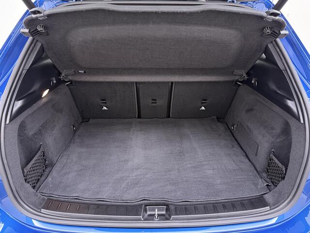 Mercedes-Benz EQA 250+ AMG Line 71 kWh | Pano Trekhaak Burmester HUD Memory