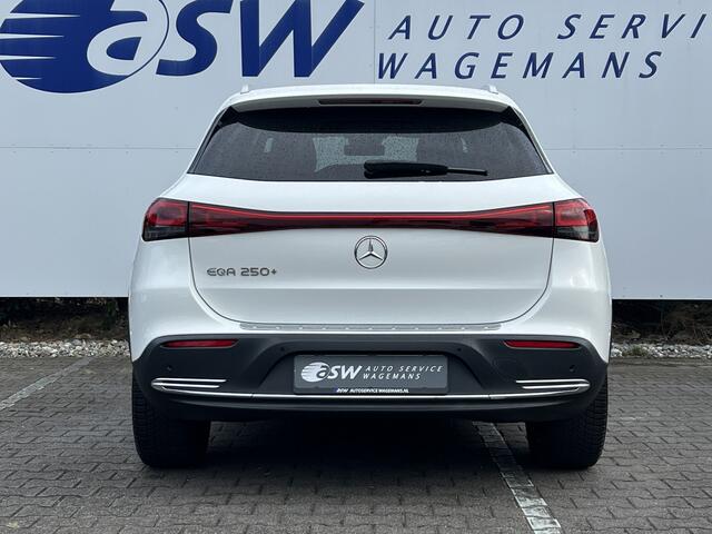 Mercedes-Benz EQA 250+ Business Line 71 kWh | All Season | LED | Camera