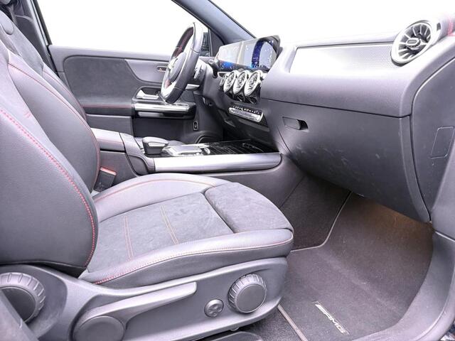 Mercedes-Benz EQA 250 Business Solution AMG 67 kWh AMG Line | Night Pakket | Panorama Schuif-Kanteldak | Sfeerverlichting | Ledkoplampen. Inclusief 24 maanden MB Certified garantie voor Europa.