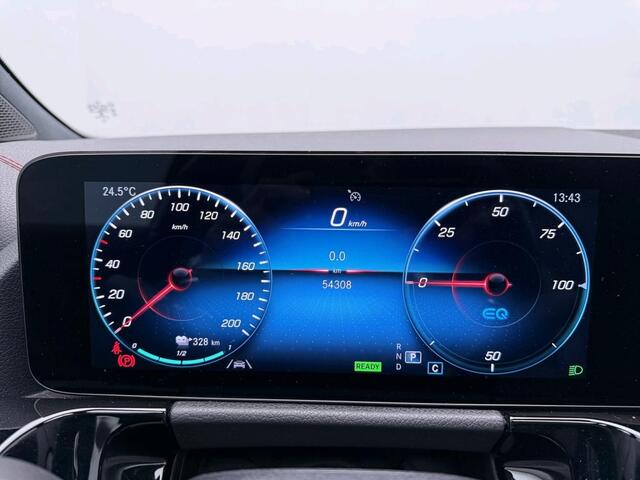 Mercedes-Benz EQA 250 Business Solution AMG 67 kWh AMG Line | Night Pakket | Panorama Schuif-Kanteldak | Sfeerverlichting | Ledkoplampen. Inclusief 24 maanden MB Certified garantie voor Europa.