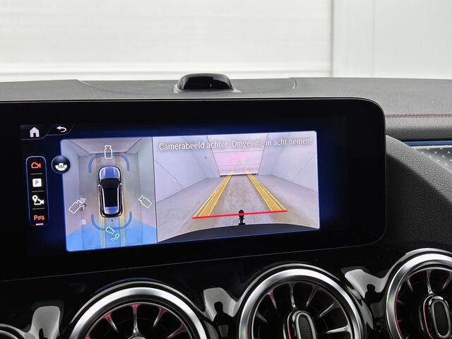 Mercedes-Benz EQA 250+ Business Solution AMG 71 kWh | Premium Plus pakket | Winterpakket | Nightpakket | 360°-camera | Head-up display | Burmester Sound systeem | Trekhaak | DISTRONIC | Panoramaschuifdak | 20 inch multispaaks AMG velgen |