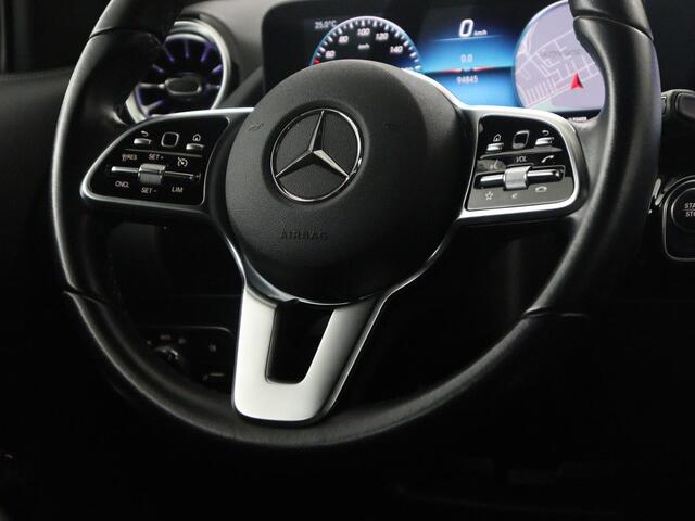 Mercedes-Benz EQA 250 Business Solution Luxury 67 kWh | SOH 94,7% | Half leder | Cruise control | Dodehoek detectie | Stoelverwarming | Camera | Park assist | Navigatie | Sfeerverlichting | Elektrische achterklep