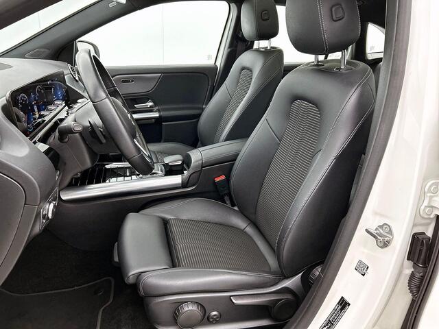 Mercedes-Benz EQA 250 Business Solution Luxury 67 kWh | Panorama dak