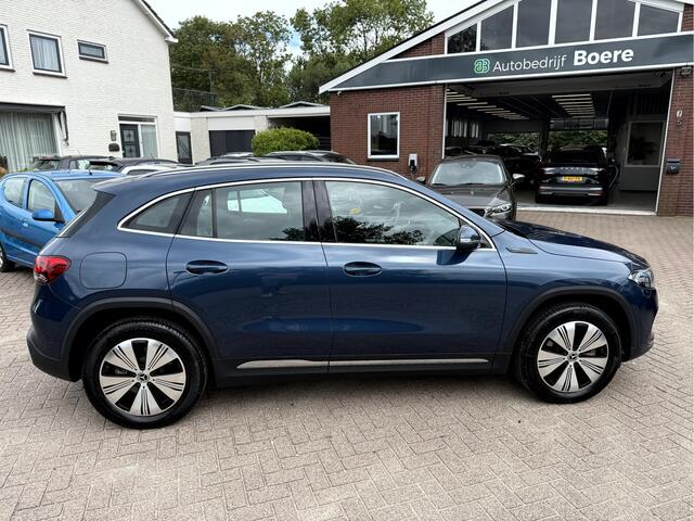 Mercedes-Benz EQA 250 Business Solution Luxury 67 kWh SOH 93.9%, Navi, Camera, Trekhaak, Sfeerverlichting