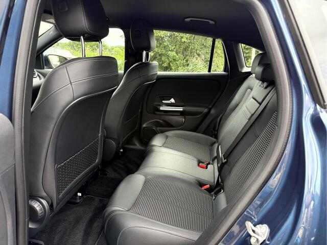 Mercedes-Benz EQA 250 Business Solution Luxury 67 kWh SOH 93.9%, Navi, Camera, Trekhaak, Sfeerverlichting
