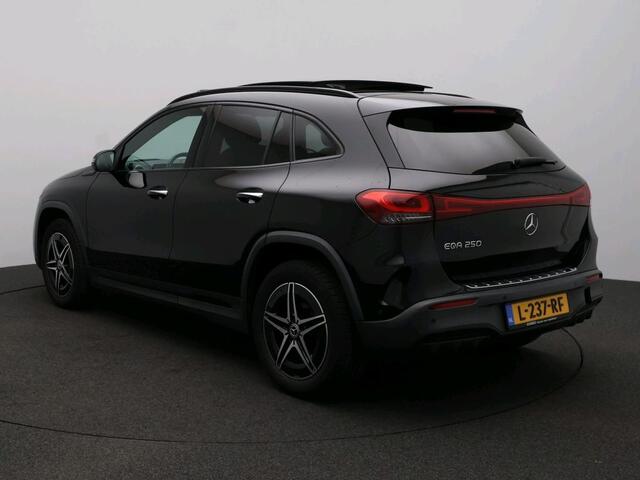 Mercedes-Benz EQA 250 Business Solution AMG 67 kWh | AMG Line | Night Pakket | Panoramadak | Sfeerverlichting | Ledkoplampen | Memory Voorstoelen. Inclusief 24 maanden Mercedes-Benz Certified garantie voor Europa.