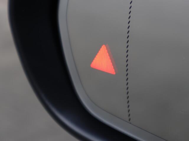 Mercedes-Benz EQA 250 AMG Line 67 kWh l Stoelverwarming l Ambiente lichtpakket l Achteruitrij camera