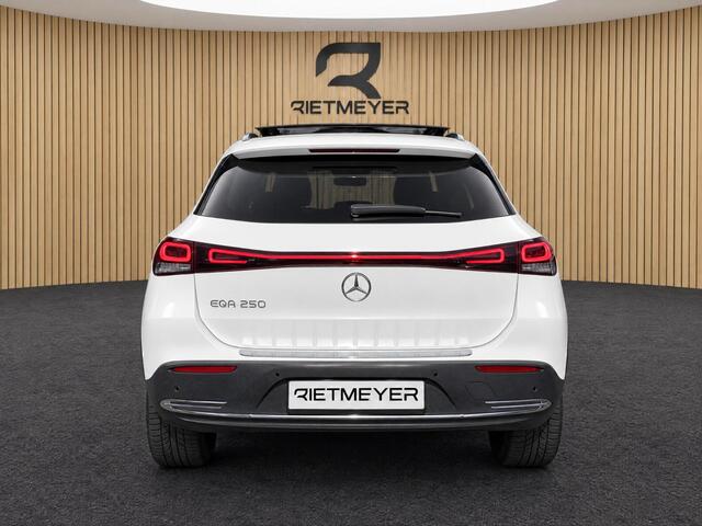 Mercedes-Benz EQA 250 67 kWh |Pano |Stoelverw. |Burmester |Camera |Sfeer |