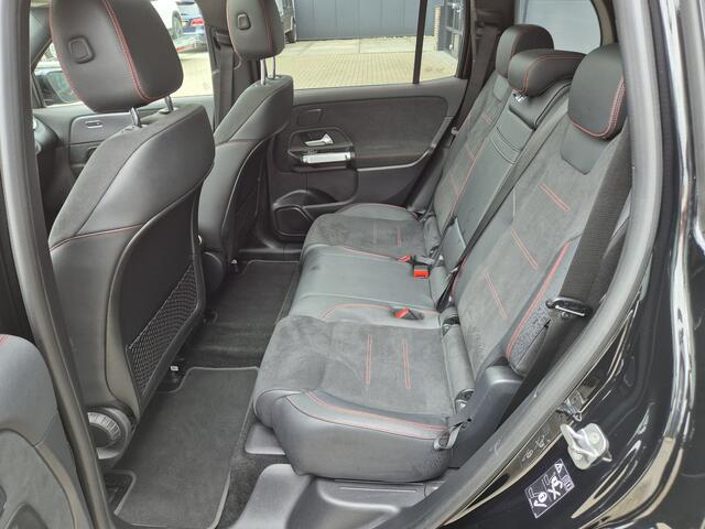 Mercedes-Benz EQB 350 4MATIC AMG Line 67 kWh PANO, Keyless entry,Electrische achterklep.