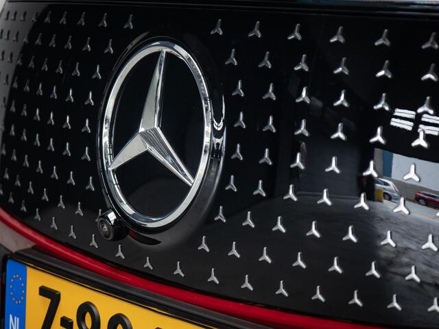 Mercedes-Benz EQB 250+ AMG Line 71 kWh Premium | Panorama dak